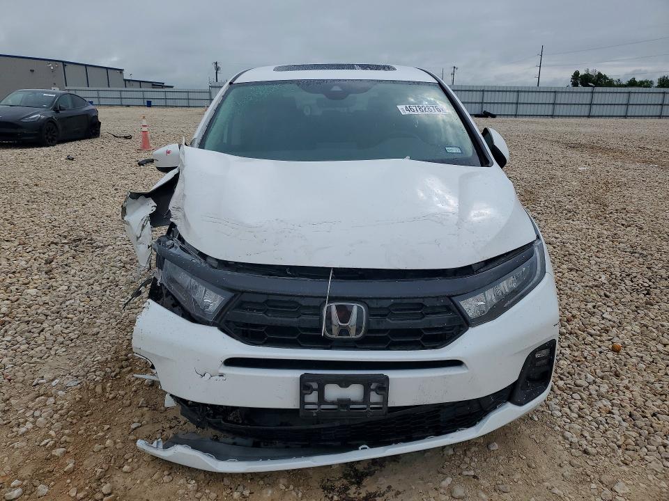 2025 Honda VIN 5FNRL6H8XSB064658 COPART salvage auction — FRONT END, Tx - Salvage Vehicle Title, sold $10,500 on 2026-07-02 (photo 5)