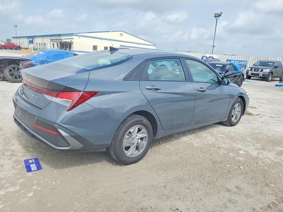 2026 Hyundai Elantra VIN KMHLL4DG3TU160353 COPART salvage auction — FRONT END, Tx - Salvage Vehicle Title, sold $9,299 on 2026-07-11 (photo 3)