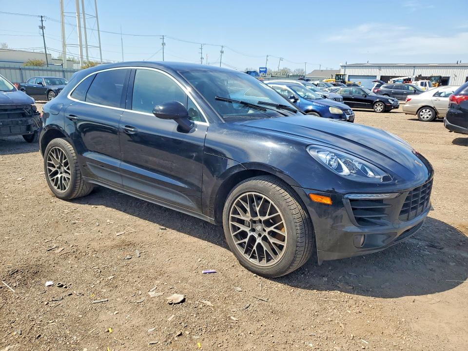 2018 Porsche VIN WP1AB2A54JLB40457 COPART salvage auction — VANDALISM, Il - Salvage Certificate, sold $3,950 on 2026-07-15 (photo 4)
