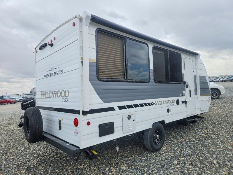 2026 Foresriver VIN 5ZT2WDEC0TG205538 COPART salvage auction — SIDE, CO - PUBLIC - SALVAGE TITLE, sold $1,150 on 2026-07-09 (photo 4)