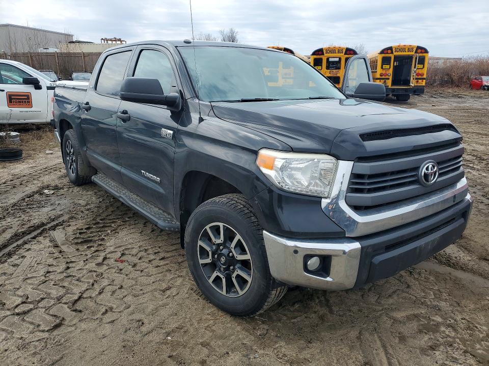2014 Toyota Tundra VIN 5TFDY5F15EX390678 COPART salvage auction — REAR END, ON - PERMIT NO BRAND - UNFIT, sold $4,450 on 2026-07-28 (photo 4)