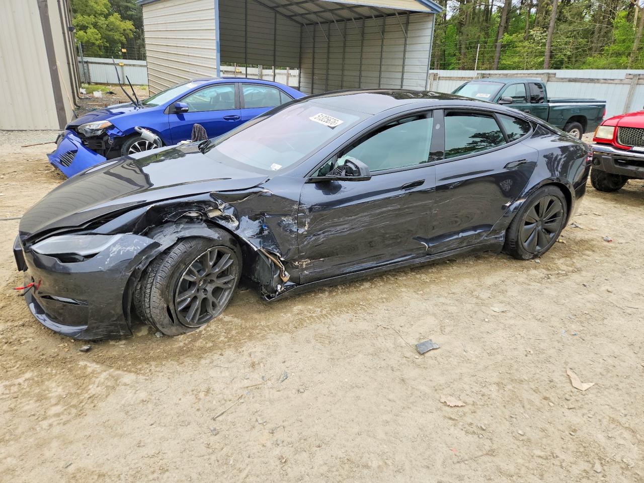 2024 Tesla Model S VIN 5YJSA1E57RF539889 — COPART salvage auction photo