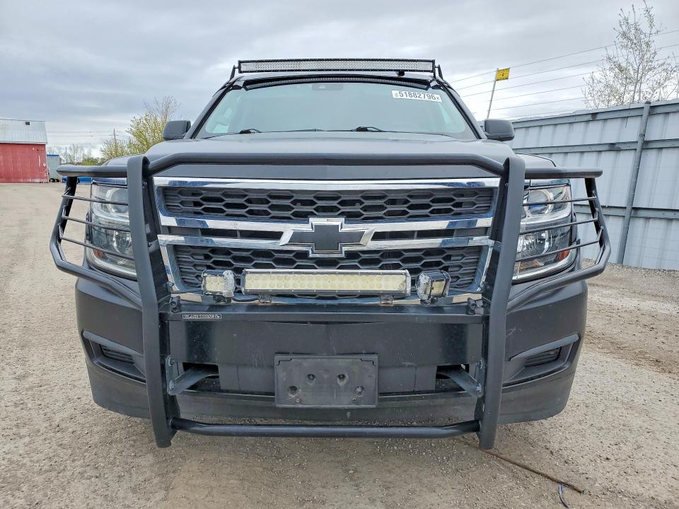 2016 Chevrolet Suburban VIN 1GNSKHKC6GR389930 COPART salvage auction — MINOR DENT/SCRATCHES, On - Permit No Brand - Unfit, sold $550 on 2026-07-03 (photo 5)