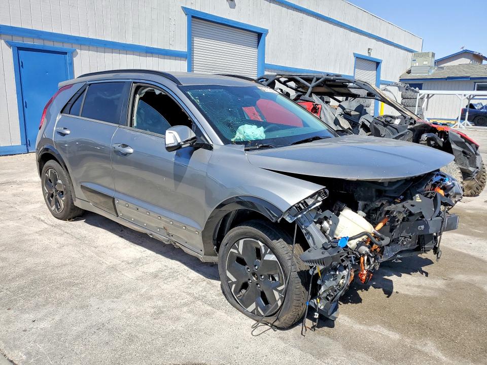 2024 Kia Niro VIN KNDCR3L1XR5110661 COPART salvage auction — FRONT END, Ca - Salvage Certificate, sold $5,300 on 2026-07-20 (photo 4)
