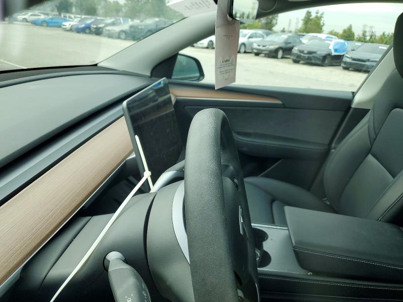 2025 Tesla Model y VIN 7SAYGDED1SF278317 COPART salvage auction — FRONT END, CA, sold $8,600 on 2026-07-28 (photo 9)