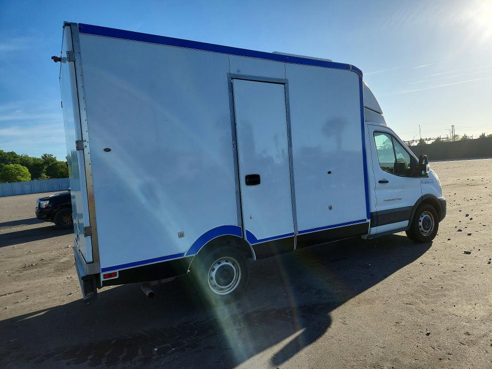2020 Ford Transit VIN 1FDBW5Z8XLKB30322 COPART salvage auction — MINOR DENT/SCRATCHES, Fl - Certificate Of Title, sold $7,000 on 2026-07-29 (photo 3)