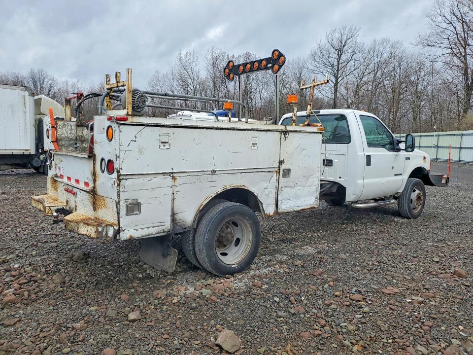 2000 Ford F-450 super duty VIN 1FDXF46F2YEE39663 COPART salvage auction — SIDE, Ny - Certificate Of Title, sold $1,950 on 2026-07-08 (photo 3)