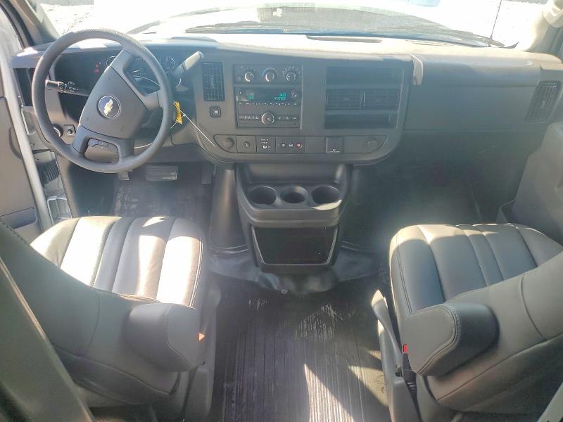 2025 Chevrolet Express VIN 1GCWGAFP0S1114044 COPART salvage auction — REAR END, Tx - Salvage Vehicle Title, sold $8,500 on 2026-07-27 (photo 8)
