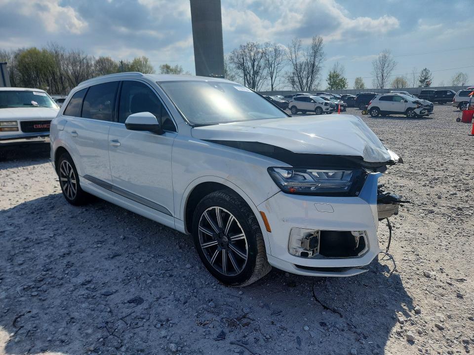 2017 Audi Q7 VIN WA1LAAF72HD005042 COPART salvage auction — FRONT END, Mi - Certificate Of Title, sold $3,200 on 2026-07-09 (photo 4)