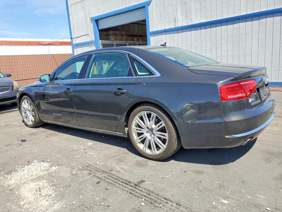 2014 Audi A8 VIN WAURMAFD8EN002419 COPART salvage auction — MINOR DENT/SCRATCHES, Fl - Certificate Of Title, sold $4,750 on 2026-07-20 (photo 2)