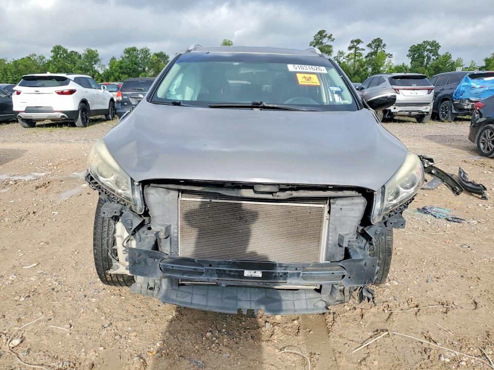 2017 Kia Sorento VIN 5XYPG4A57HG196875 COPART salvage auction — FRONT END, Tx - Salvage Vehicle Title, sold $575 on 2026-07-17 (photo 5)