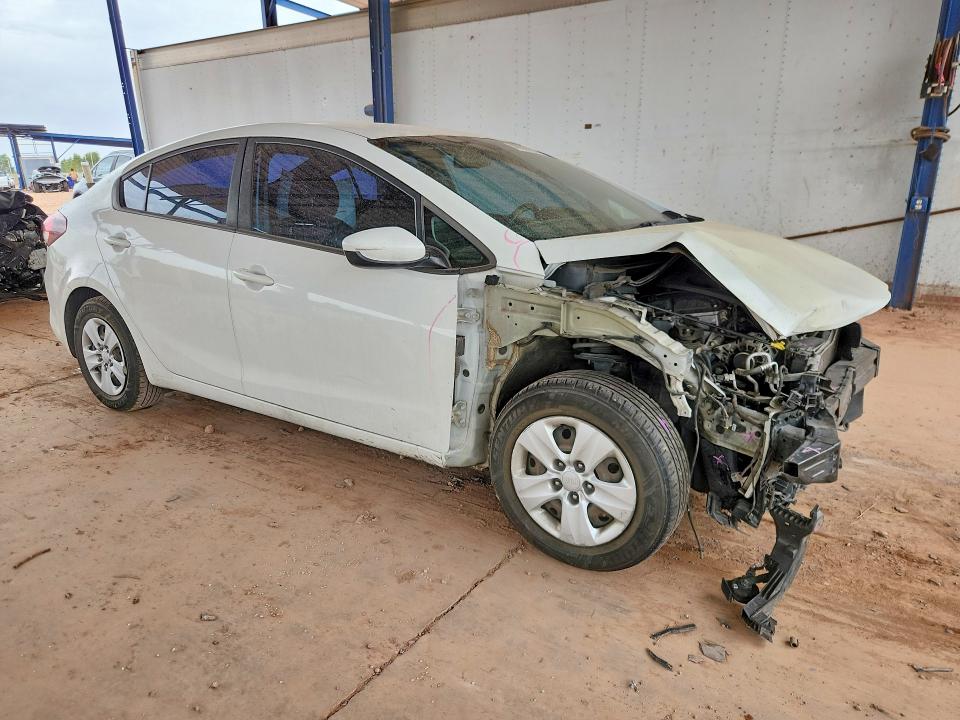 2017 Kia Forte VIN 3KPFK4A7XHE159716 COPART salvage auction — FRONT END, Az - Cert Of Title - Salvage, sold $700 on 2026-07-09 (photo 4)