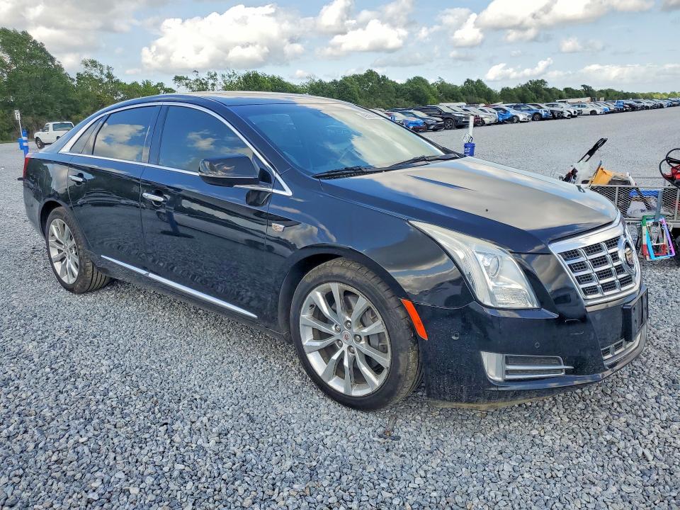 2015 Cadillac Xts VIN 2G61M5S30F9246674 COPART salvage auction — MINOR DENT/SCRATCHES, Tx - Salvage Vehicle Title, sold $1,650 on 2026-07-06 (photo 4)