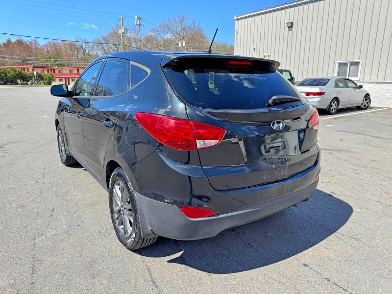 2015 Hyundai Tucson VIN KM8JTCAF1FU064934 COPART salvage auction — MINOR DENT/SCRATCHES, Me - Certificate Of Title, sold $475 on 2026-07-22 (photo 2)