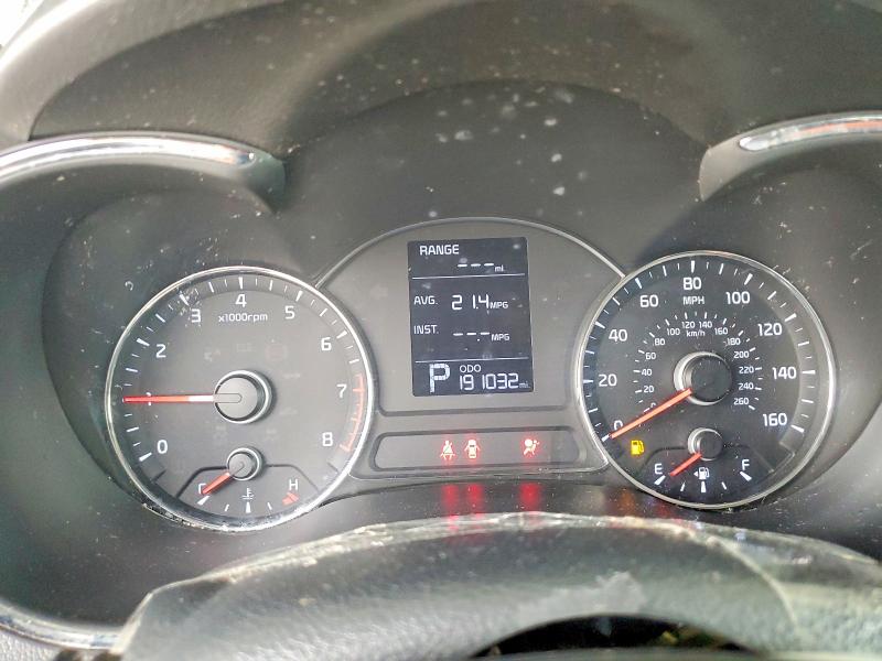 2016 Kia Forte VIN KNAFK4A62G5612144 COPART salvage auction — MINOR DENT/SCRATCHES, Ca - Dis/Dlr/Exp Only Clean Title, sold $725 on 2026-07-02 (photo 9)