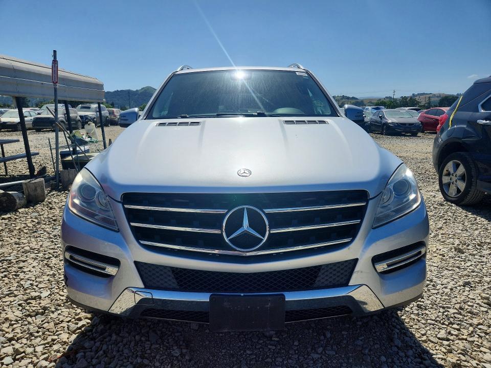 2014 Mercedes-benz M-klasse VIN 4JGDA5JBXEA275447 COPART salvage auction — FRONT END, Ca - Dis/Dlr/Exp Only Clean Title, sold $2,700 on 2026-07-02 (photo 5)