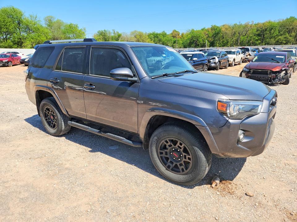 2021 Toyota 4runner VIN JTEMU5JR8M5909401 COPART salvage auction — REAR END, Ok - Cert Of Title-Salvage, sold $14,100 on 2026-07-07 (photo 4)