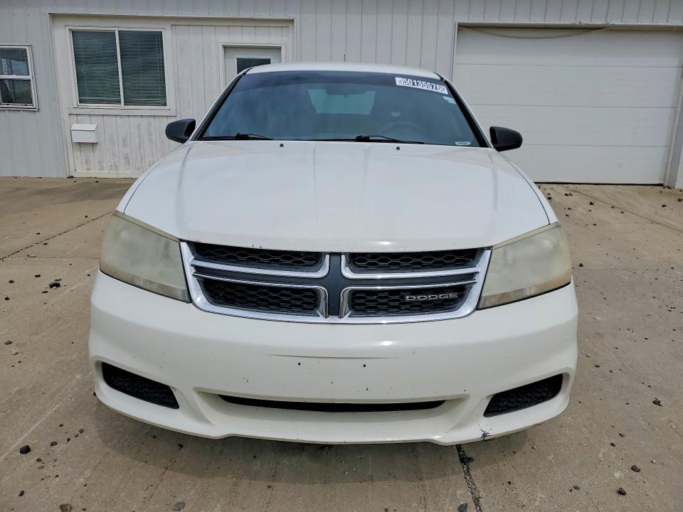 2011 Dodge Avenger VIN 1B3BD4FB4BN518813 COPART salvage auction — NORMAL WEAR, In - Certificate Of Title, sold $475 on 2026-07-09 (photo 5)