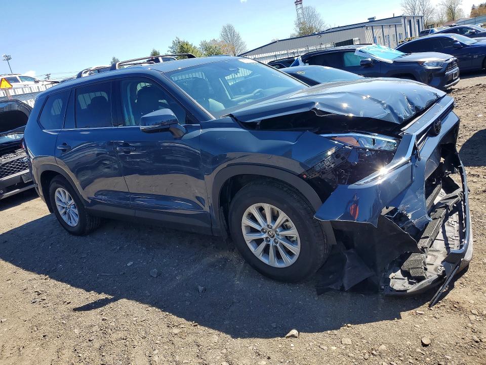 2026 Toyota Highlander VIN 5TDAAAB59TS125239 COPART salvage auction — FRONT END, Md - Cert Of Salvage > 75% Damage, sold $21,800 on 2026-07-13 (photo 4)