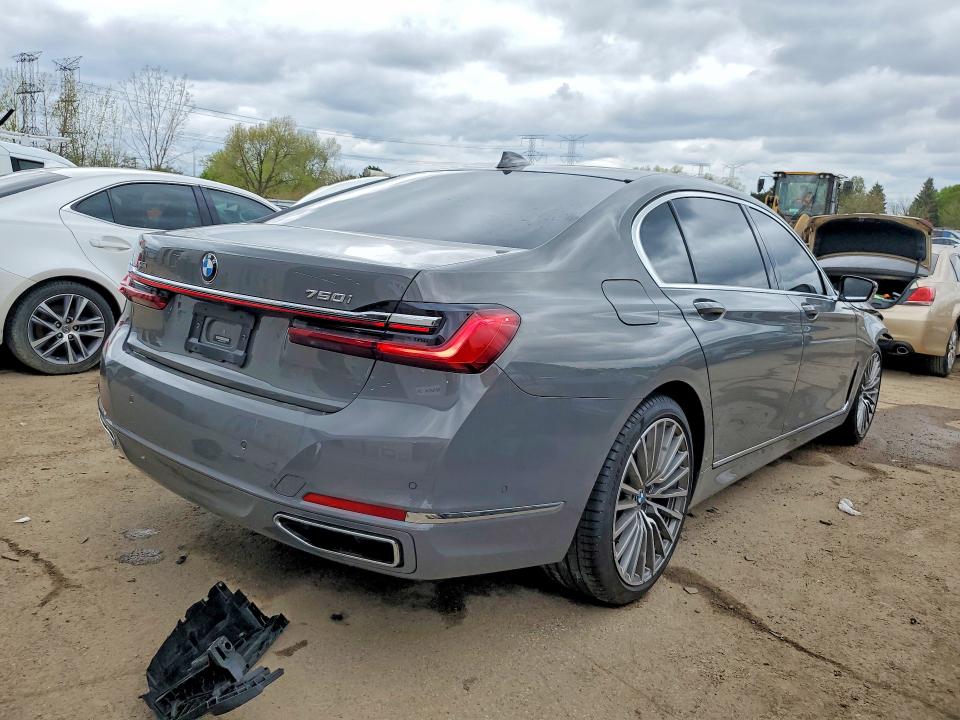 2020 BMW 7er VIN WBA7U2C0XLGJ59515 COPART salvage auction — FRONT END, Il - Salvage Certificate, sold $15,700 on 2026-07-28 (photo 3)