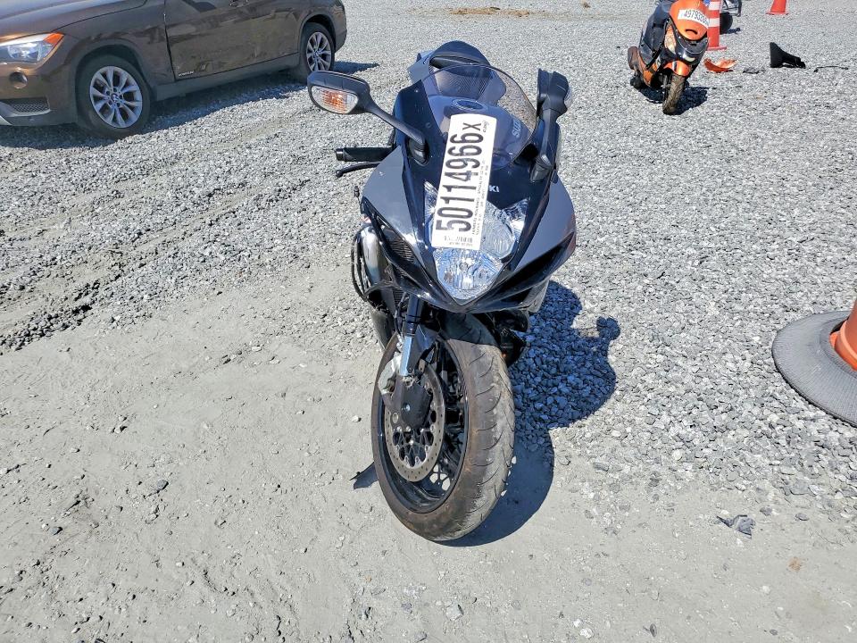 2025 Suzuki Gsx-r VIN JS1GN7FA2S7100338 COPART salvage auction — FRONT END, Sc - Cert Of Title-Salvage, sold $4,450 on 2026-07-02 (photo 2)