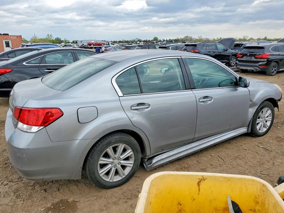 2011 Subaru LEGACY VIN 4S3BMBC61B3221827 COPART salvage auction — FRONT END, Il - Salvage Certificate, sold $775 on 2026-07-09 (photo 3)