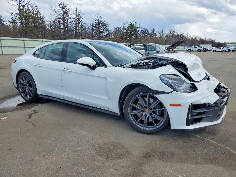 2024 Porsche Panamera VIN WP0AA2YA0RL003051 COPART salvage auction — FRONT END, Salvage Title, sold $33,250 on 2026-07-20 (photo 4)