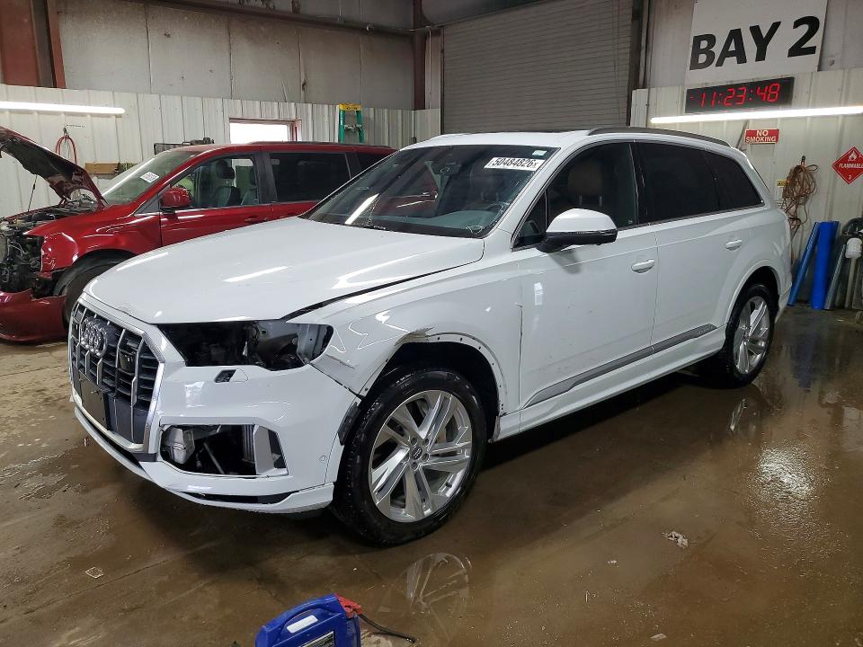 2021 Audi Q7 VIN WA1LXAF77MD011802 COPART salvage auction — FRONT END, Il - Salvage Certificate, sold $16,700 on 2026-07-07 (photo 1)