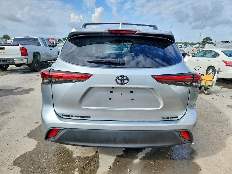 2021 Toyota Highlander VIN 5TDGZRBH1MS074283 COPART salvage auction — SIDE, Tx - Certificate Of Title, sold $400 on 2026-07-29 (photo 6)