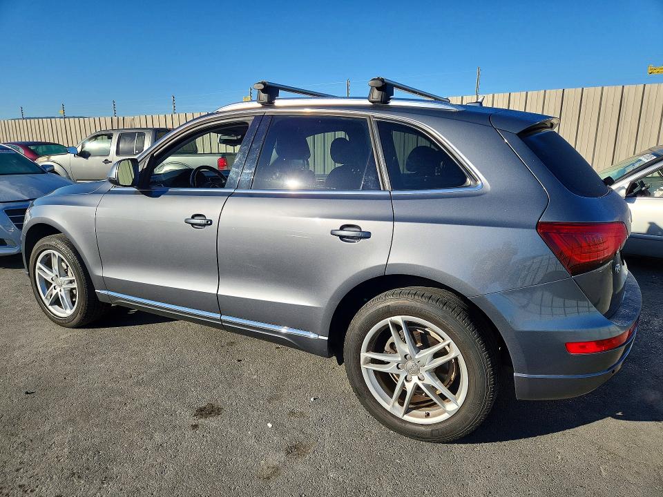2014 Audi Q5 VIN WA1LFAFP4EA011956 COPART salvage auction — MINOR DENT/SCRATCHES, Ca - Dlr/Dis/Exp Only Salvage Title, sold $1,350 on 2026-07-09 (photo 2)