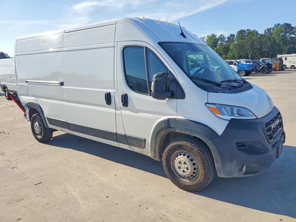 2025 Ram Promaster city VIN 3C6LRVDG3SE515535 COPART salvage auction — REAR END, Nc - Dealer Only Salvage Title, sold $15,900 on 2026-07-08 (photo 4)