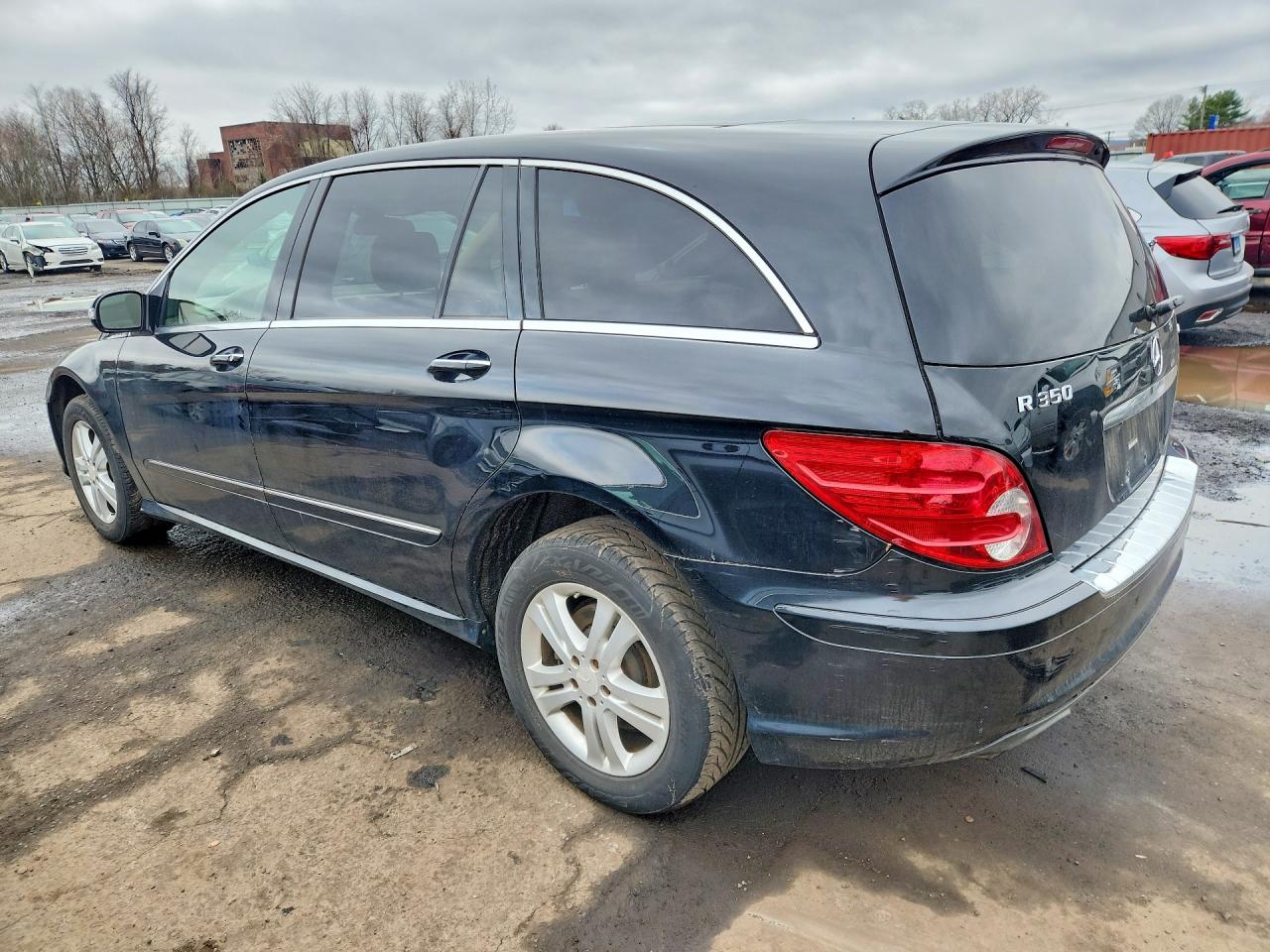 2008 Mercedes-Benz R-Class VIN 4JGCB65E28A074309 COPART salvage auction — Side, CT - CERTIFICATE OF TITLE, sold $800 on 2026-07-03 (photo 2)