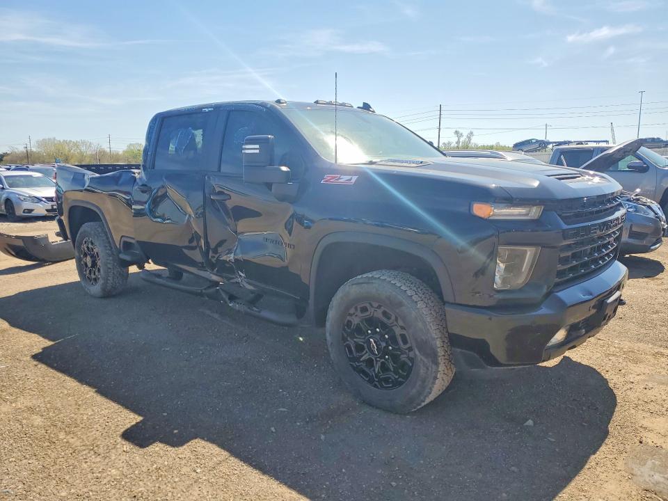 2023 Chevrolet Silverado 3500 VIN 1GC4YTEY0PF240781 COPART salvage auction — SIDE, Ia - Cert Of Title-Salvage Title, sold $18,400 on 2026-07-29 (photo 4)