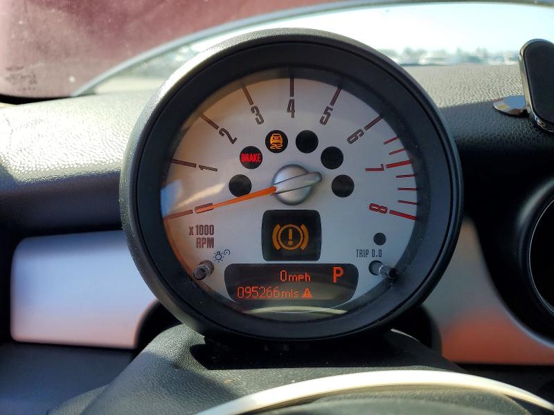 2011 Mini Cooper VIN WMWSU3C51BT092921 COPART salvage auction — FRONT END, Ca - Dis/Dlr/Exp Only Clean Title, sold $450 on 2026-07-02 (photo 9)
