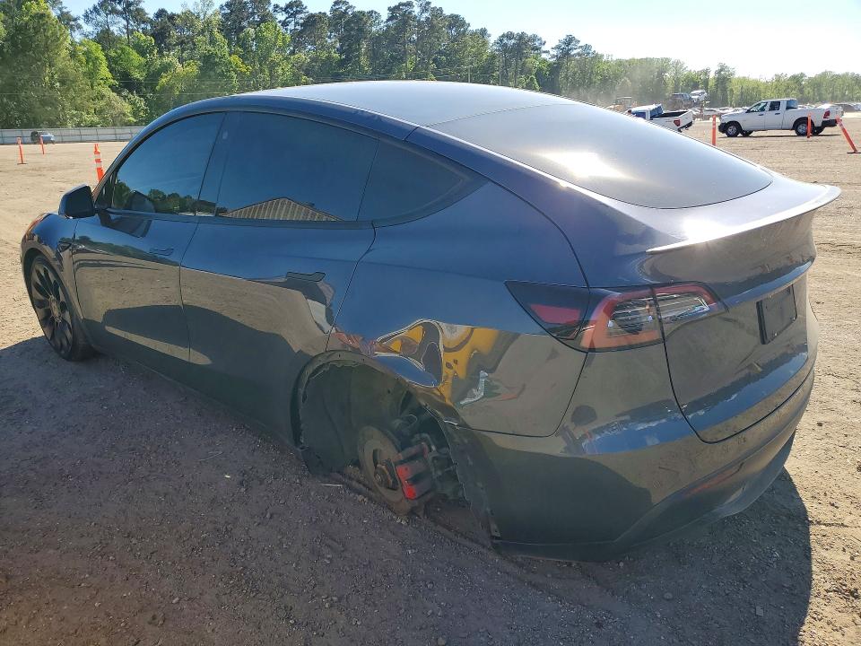 2022 Tesla Model y VIN 7SAYGDEF7NF533171 COPART salvage auction — REAR END, Tx - Salvage Vehicle Title, sold $9,000 on 2026-07-02 (photo 2)
