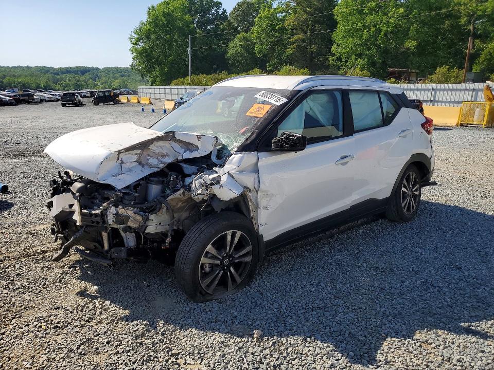 2020 Nissan Kicks VIN 3N1CP5CV3LL545701 COPART salvage auction — FRONT END, NC - SALVAGE CERTIFICATE OF TITLE, sold $750 on 2026-07-02 (photo 1)