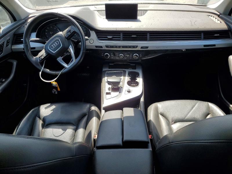 2019 Audi Q7 VIN WA1AHAF7XKD020639 COPART salvage auction — MINOR DENT/SCRATCHES, Ca - Dis/Dlr/Exp Only Clean Title (P), sold $8,000 on 2026-07-27 (photo 8)