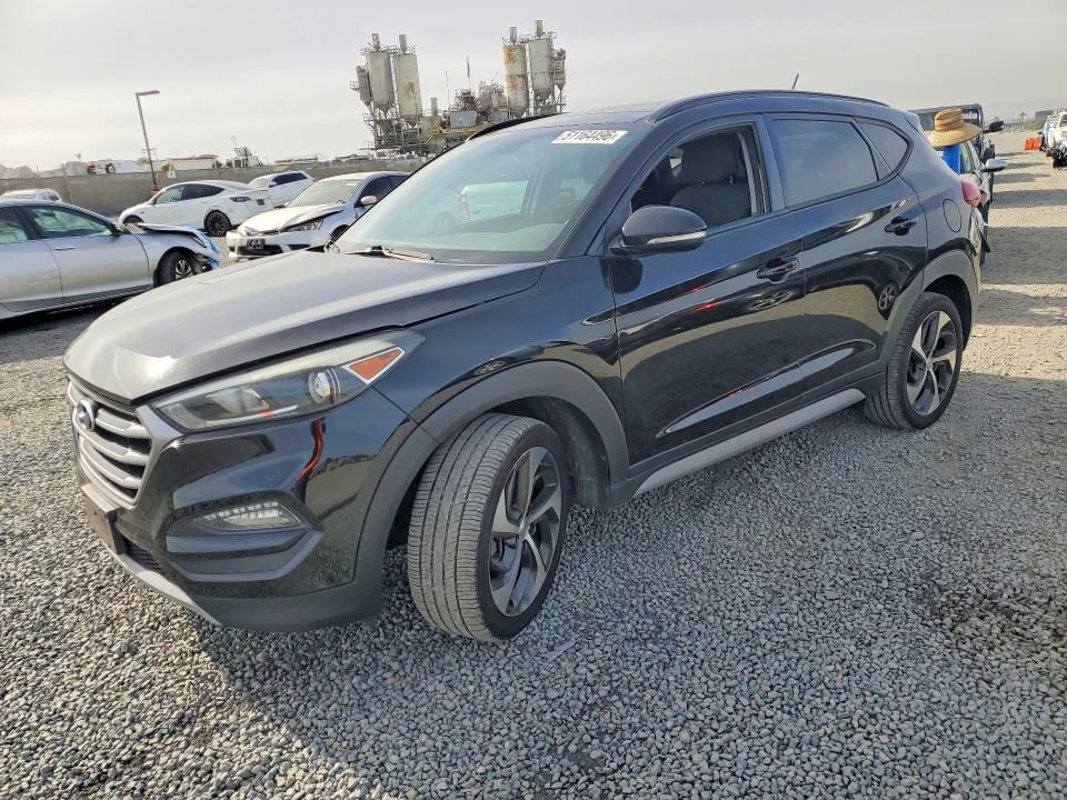 2017 Hyundai Tucson VIN KM8J33A27HU570428 — COPART salvage auction photo