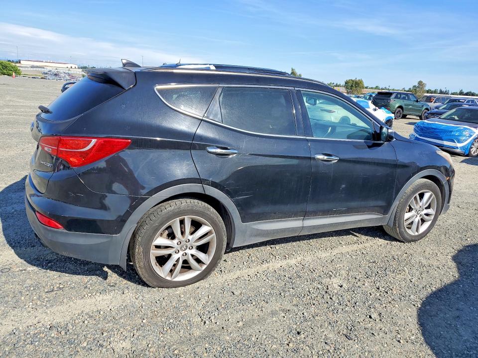2014 Hyundai Santa fe VIN 5XYZU3LA2EG224177 COPART salvage auction — MINOR DENT/SCRATCHES, Ca - Dis/Dlr/Exp Only Clean Title, sold $1,200 on 2026-07-28 (photo 3)