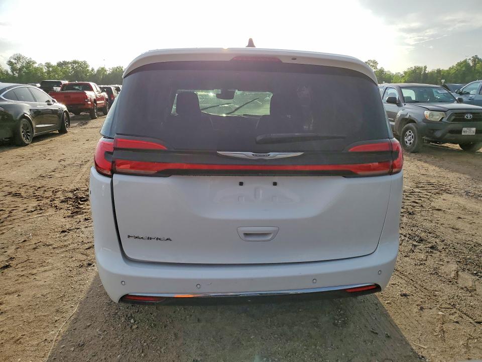 2024 Chrysler Pacifica VIN 2C4RC1BG1RR125218 COPART salvage auction — FRONT END, FL - CERTIFICATE OF DESTRUCTION, sold $8,800 on 2026-07-31 (photo 6)