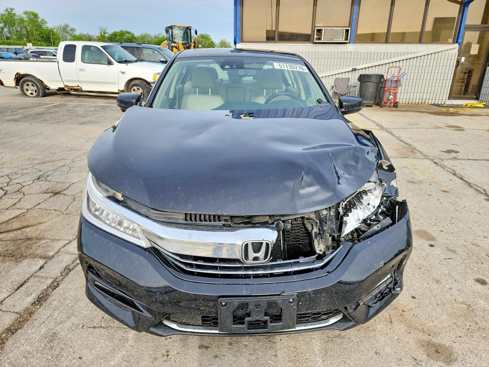 2017 Honda VIN JHMCR6F75HC029996 COPART salvage auction — FRONT END, Oh - Cert Of Title-Salvage, sold $1,000 on 2026-07-20 (photo 5)
