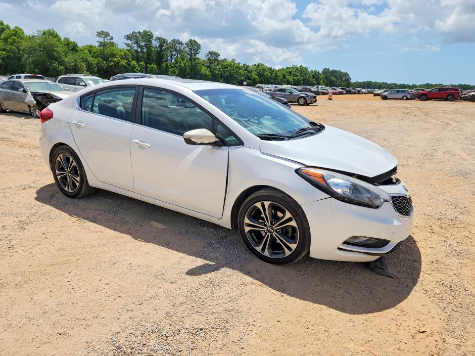 2014 Kia Forte VIN KNAFZ4A80E5065305 COPART salvage auction — FRONT END, Fl - Cert Of Title Slvg Rebuildable, sold $1,150 on 2026-07-07 (photo 4)