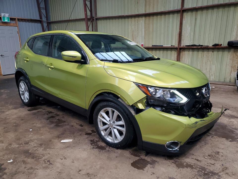 2017 Nissan Rogue VIN JN1BJ1CPXHW028470 COPART salvage auction — FRONT END, Salvage Title, sold $2,750 on 2026-07-14 (photo 4)