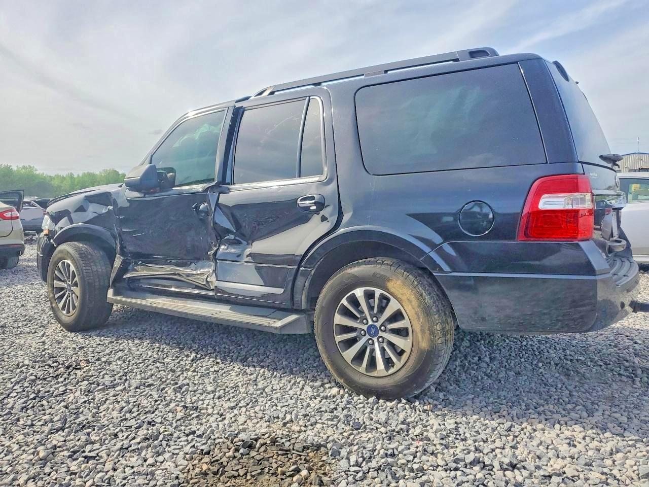 2015 Ford Expedition VIN 1FMJU1HT1FEF16114 COPART salvage auction — Front End, TN - SALVAGE CERTIFICATE, sold $925 on 2026-06-23 (photo 2)
