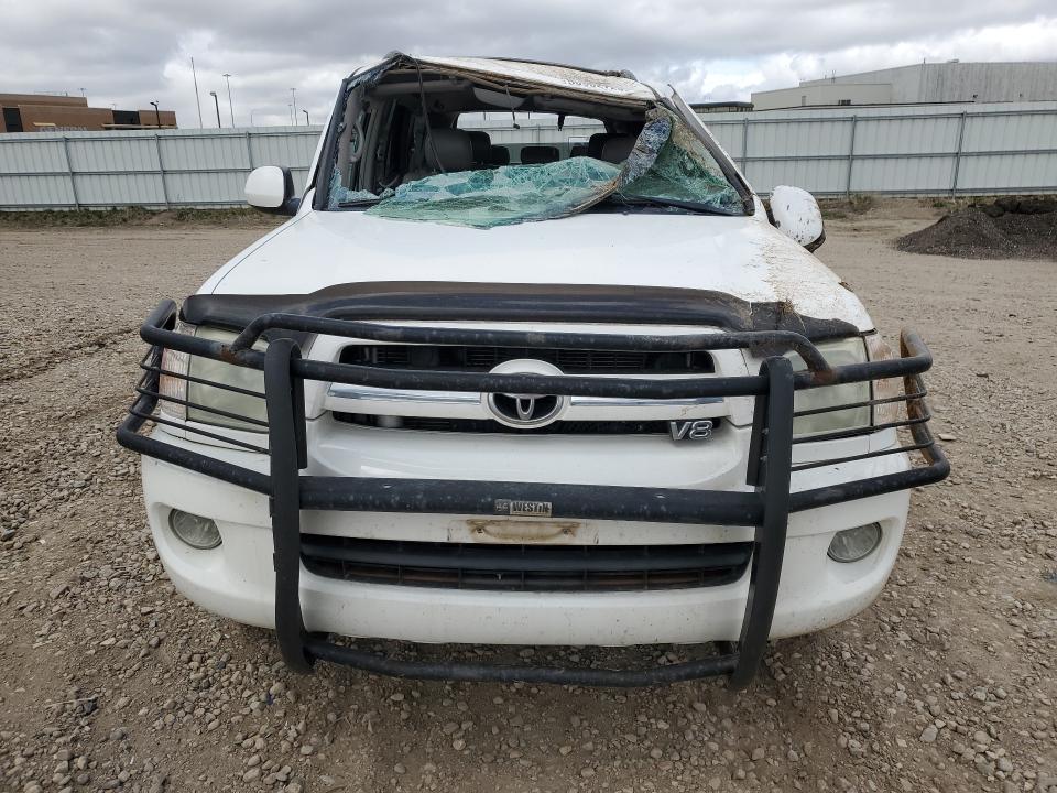2005 Toyota Sequoia VIN 5TDBT44A55S241308 COPART salvage auction — ROLLOVER, Mn - Cert Of Title-Prior Salvage, sold $499 on 2026-07-06 (photo 5)