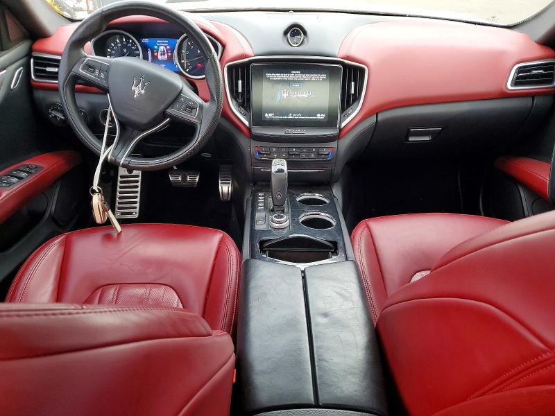 2020 Maserati VIN ZAM57XSA8L1351443 COPART salvage auction — SIDE, Salvage Title, sold $8,700 on 2026-09-02 (photo 8)
