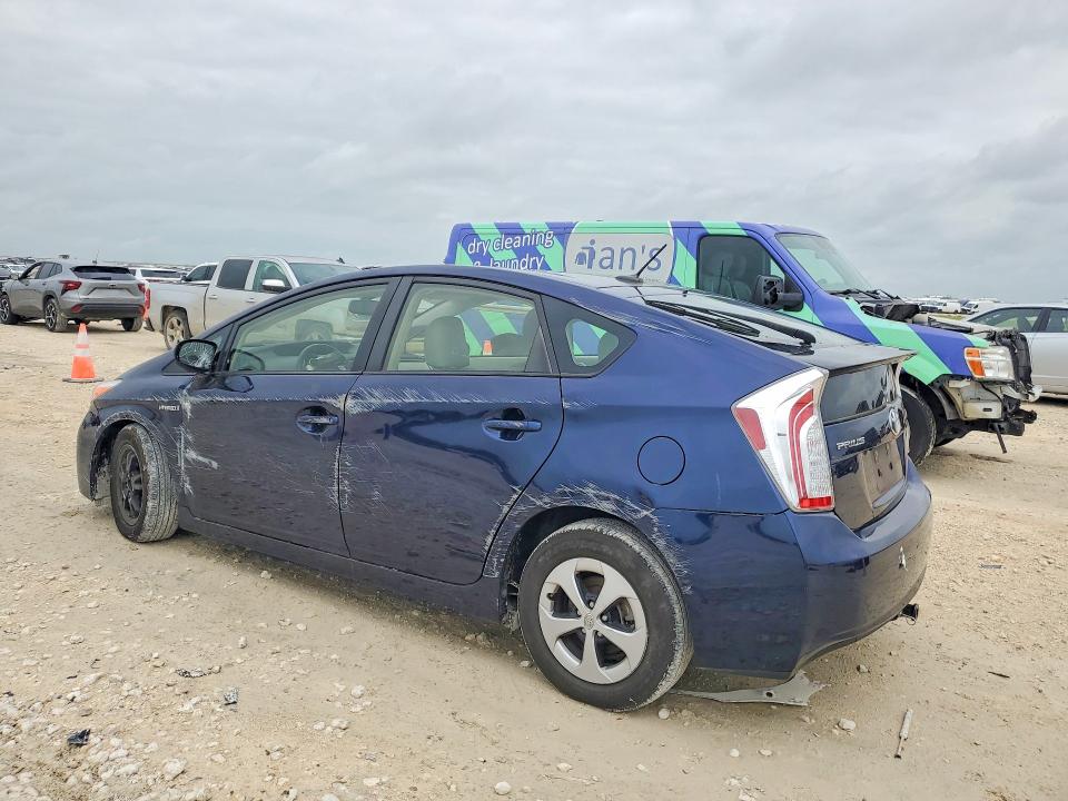 2015 Toyota Prius VIN JTDKN3DUXF0464494 COPART salvage auction — SIDE, Tx - Salvage Vehicle Title, sold $4,650 on 2026-07-02 (photo 2)