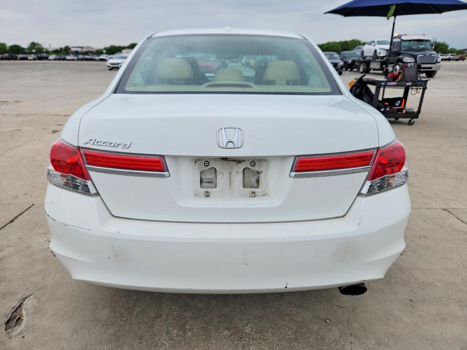 2011 Honda Accord VIN 1HGCP2F89BA105295 COPART salvage auction — FRONT END, Tx - Certificate Of Title, sold $1,800 on 2026-07-02 (photo 6)