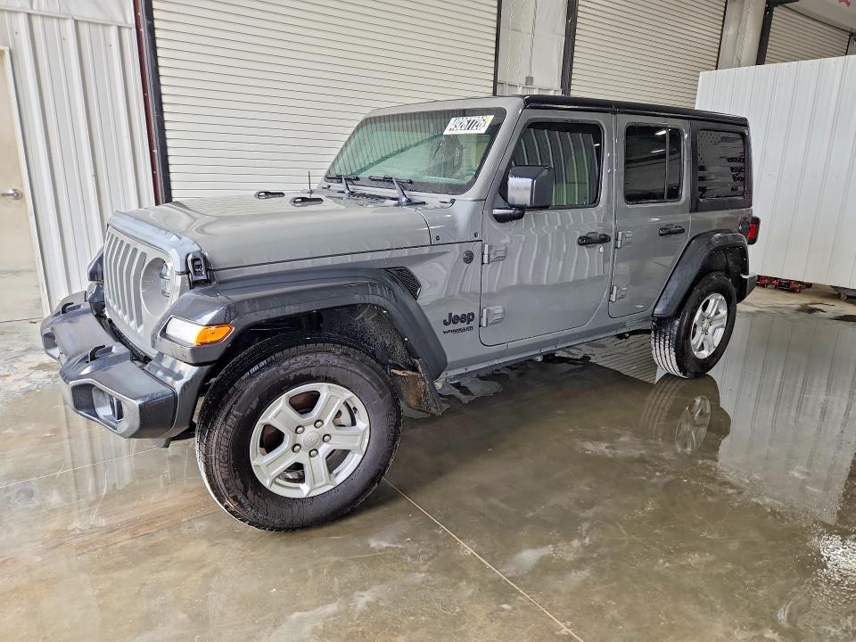2022 Jeep Wrangler unlimited VIN 1C4HJXDG7NW230266 COPART salvage auction — MINOR DENT/SCRATCHES, IL - CERTIFICATE OF TITLE, sold $17,000 on 2026-07-16 (photo 1)