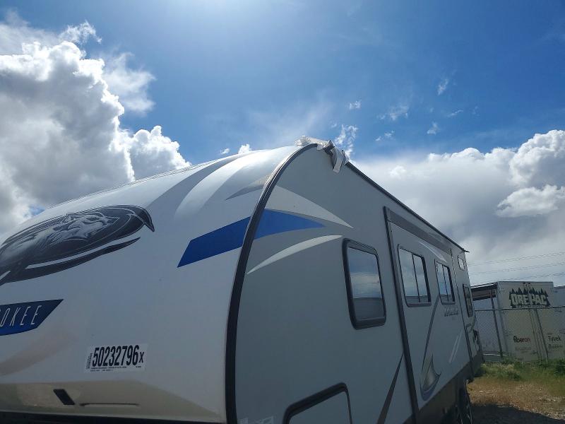 2020 Cherokee VIN 5ZT2CKRB0L0303590 COPART salvage auction — ROOF, Ut - Salvage Certificate, sold $7,600 on 2026-07-06 (photo 9)
